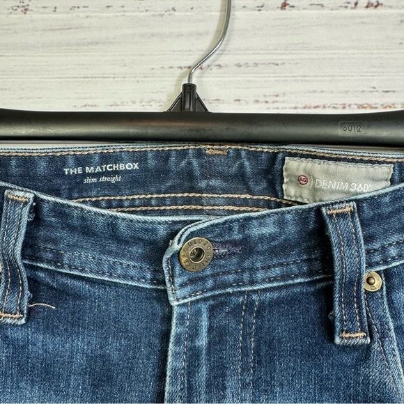 AG Adriana Goldschmied The Matchbox Slim straight Denim 360 size 34 jeans - Picture 2 of 6
